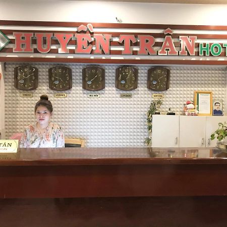 Huyen Tran Hotel カントー エクステリア 写真
