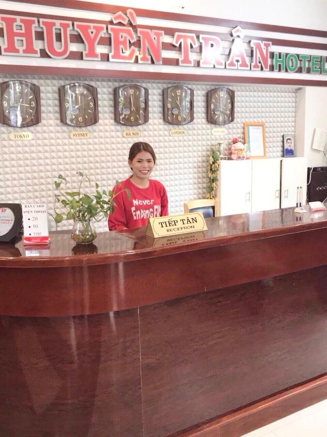 Huyen Tran Hotel カントー エクステリア 写真