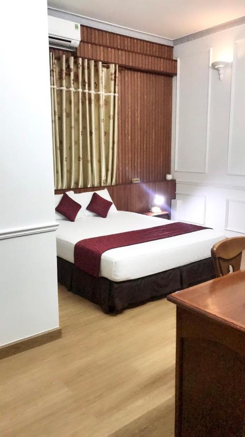 Huyen Tran Hotel カントー エクステリア 写真