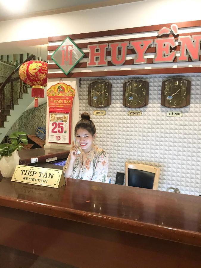 Huyen Tran Hotel カントー エクステリア 写真