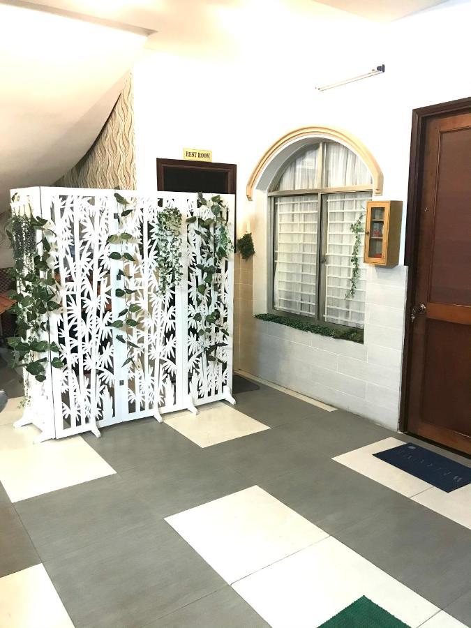 Huyen Tran Hotel カントー エクステリア 写真