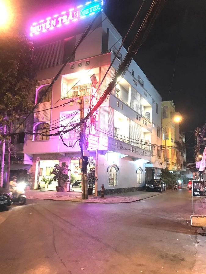 Huyen Tran Hotel カントー エクステリア 写真