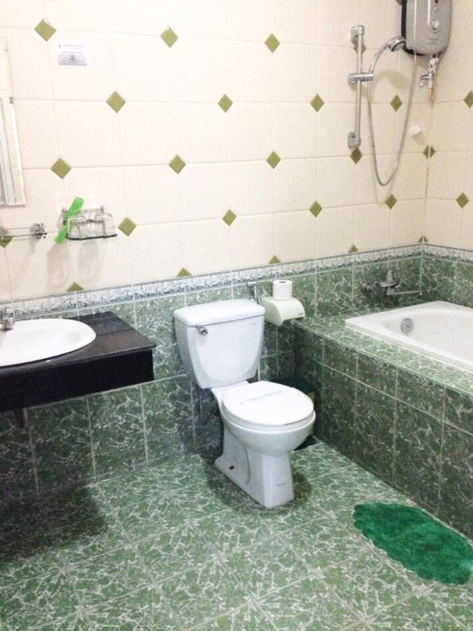 Huyen Tran Hotel カントー エクステリア 写真